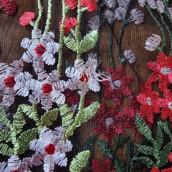 VENUS Embroidered Floral Lace Flare Denim Jeans - Picture 11 of 11